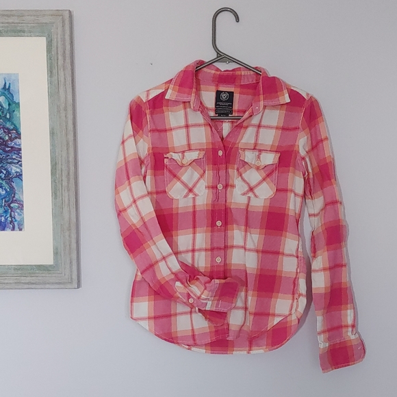 AEO Plaid Favourite Fit Button Down - Picture 1 of 7